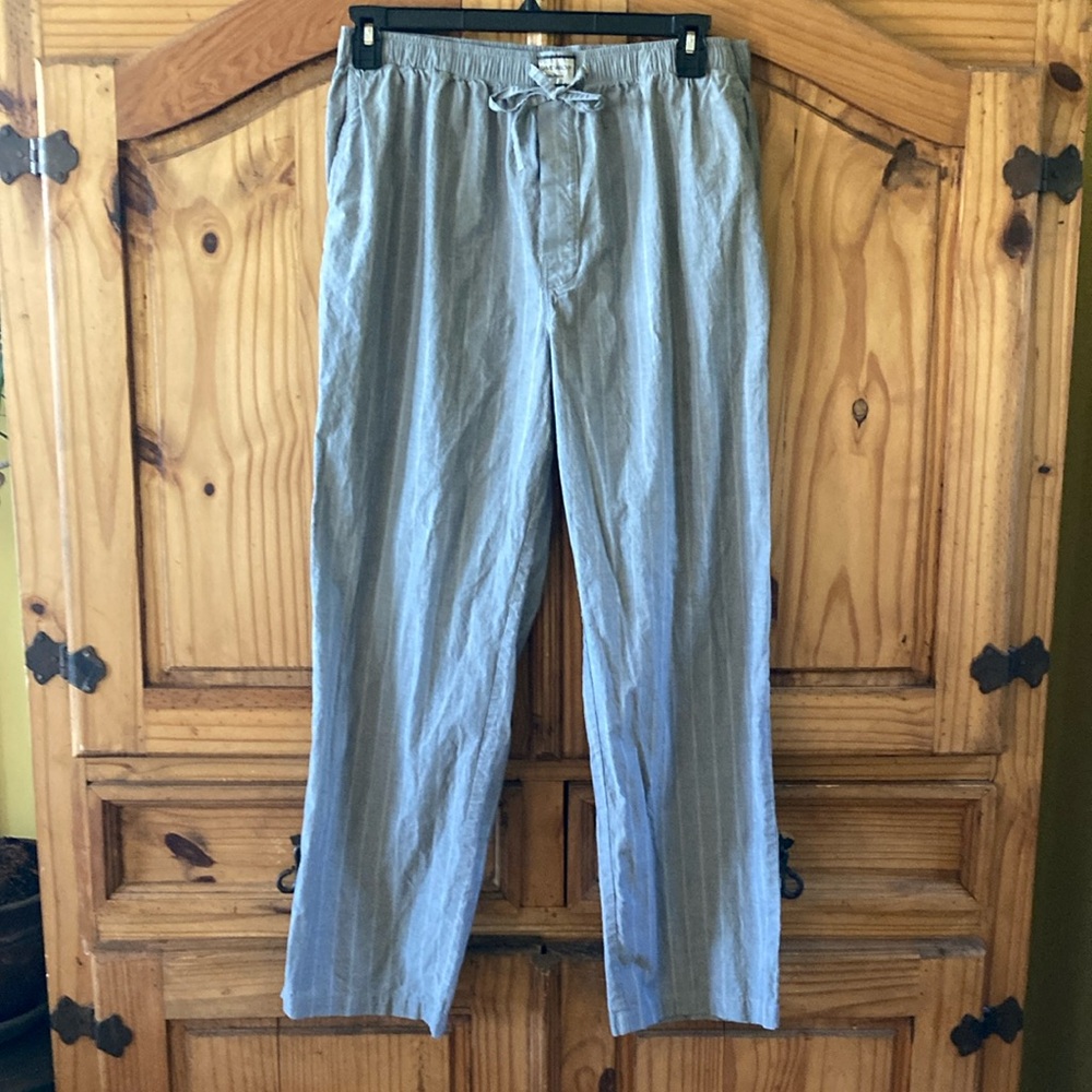 Men’s David Archy gray white striped pajama lounge pants - size L